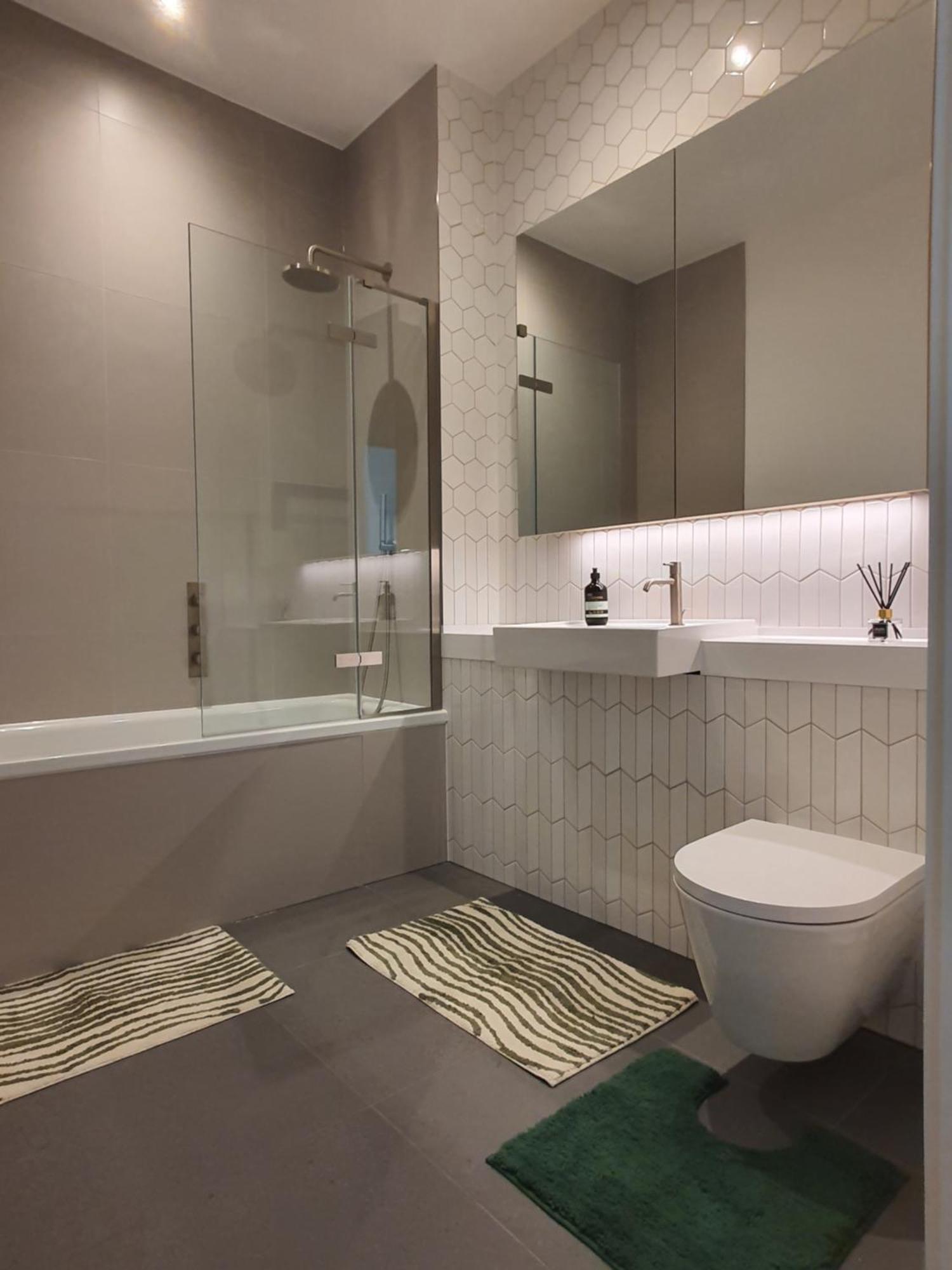 Cozy Room With Private Bathroom In Luxurious Flat Londra Dış mekan fotoğraf